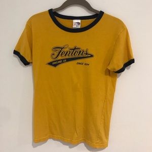 Vintage Fenton’s baseball tee